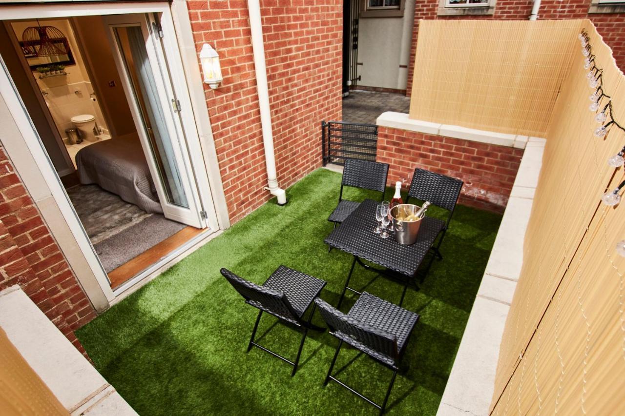 Vikings Apartment With Private Parking & Terrace York Ngoại thất bức ảnh